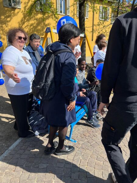 10-portamipermano-panchina-blu