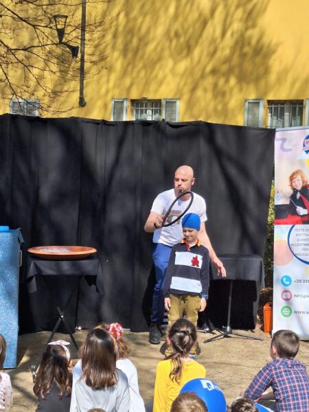 30-portamipermano-panchina-blu