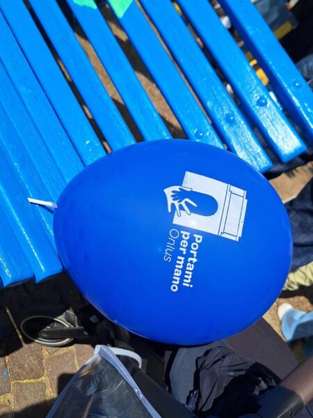 40-portamipermano-panchina-blu